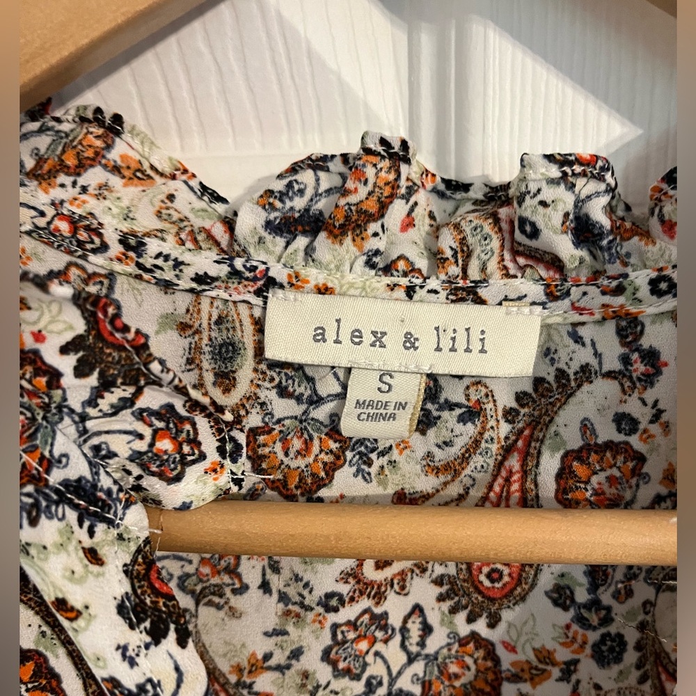 Floral paisley blouse - Picture 3 of 6